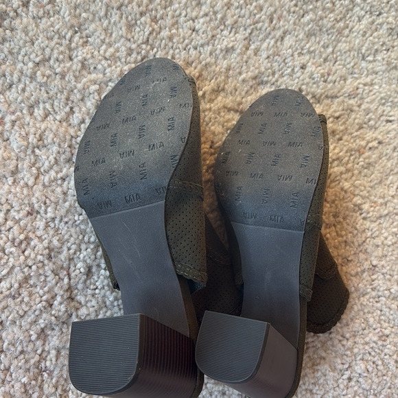 Mia open toe heel/bootie - Picture 4 of 5